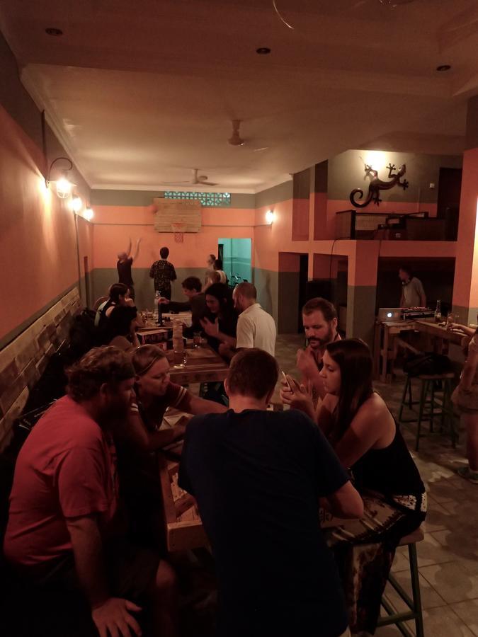 Lazy Gecko Guesthouse Πνομ Πενχ Εξωτερικό φωτογραφία